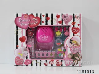 Cosmetic Set