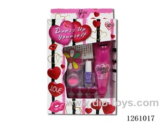 Cosmetic Set