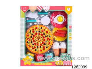 cutlery + cuttable pizza