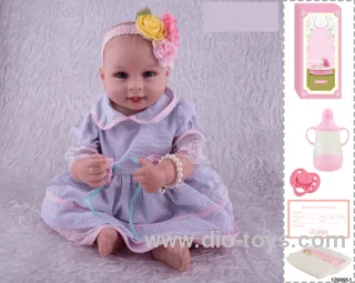 48CM Doll（Soft Rubber High-Fidelity(Hand-painted Hair, High-Quality Painting) Bottle, Magnetic Sippy Cup, Diapers, Birth card