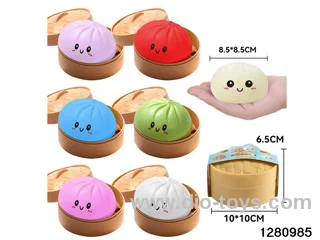 8.5cm squeeze dumpling toys in paper card