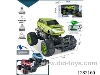 1:6 4ch 2.4G RC car with light/spray included battery