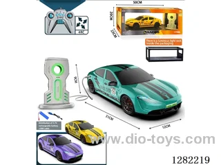 1:14 4ch 2.4G RC car with light included battery