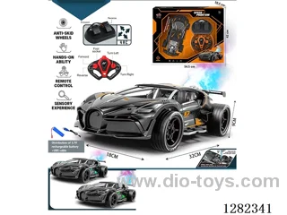 1:14 4ch 27MHz RC car with light/spray included battery