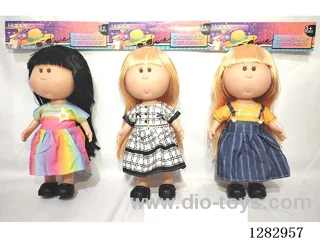 10-inch Vinyl Potato Doll - Random Hair Color Combinations