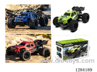 1:20 2WD 2.4G RC car with light included battery