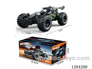 1:18 4WD 2.4G RC car with light included battery