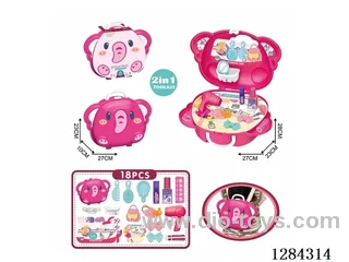 Backpack & Dress-Up Set (18-Piece)