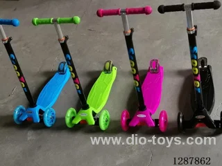Scooter - DaMiGao Disassemblable Model - Rose Red, Green/Sky Blue, Black