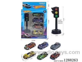 Traffic lights + 4 pull-back tin Avengers cars