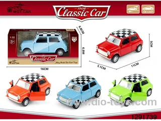 1:32 pull back metal car in window box