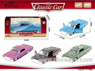 1:32 pull back metal car in window box