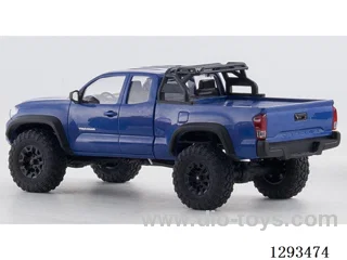 1:24 TOYOTA TACOMA Blue