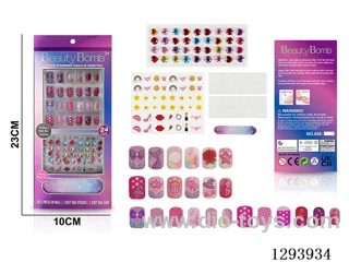 UV Artificial Nail Set with Rhinestones and 3D Film