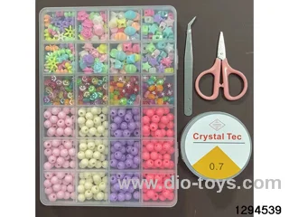24-compartment beaded box (Includes scissors, thread box, and clips.)