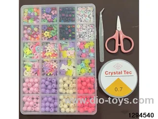24-compartment beaded box (Includes scissors, thread box, and clips.)