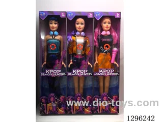 3 Styles 32-inch Dolls W L/M/ Headphones, Microphone, and Guitar (Light-Up and Music)