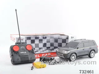 1:16 4ch Toyota Landcruiser RC Car with Lights Included Battery