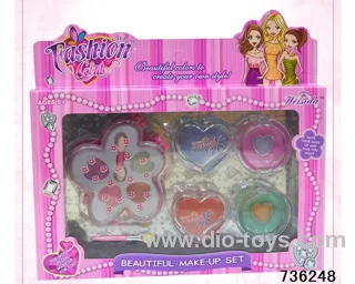cosmetics in window box 2 sets mixed loading