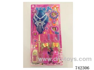 Accessories in blister card