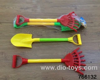 beach toys in 2pcs net bag