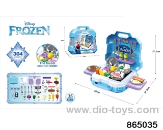Stainless steel kitchenware set in paper card