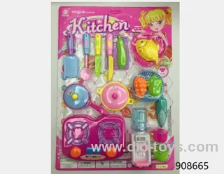 kitchen set in blister card