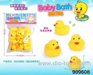 bath toy in PP bag with header