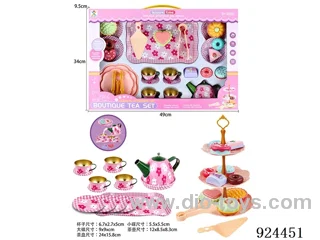 TEA SET IN WINDOW BOX
