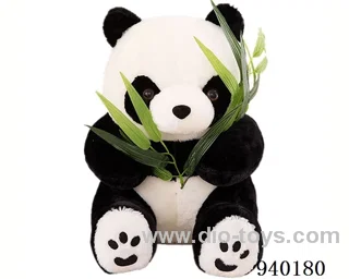 9cm seated Panda in Hangtag