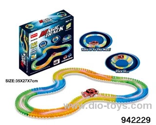 B/O track with light 165PCS not included battery