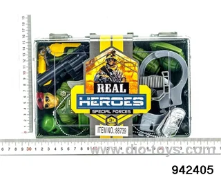 Military police suit in Ming benzene box