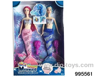 Barbie doll suit in window box