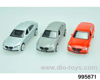 1:46 BMW 760 LI in window box