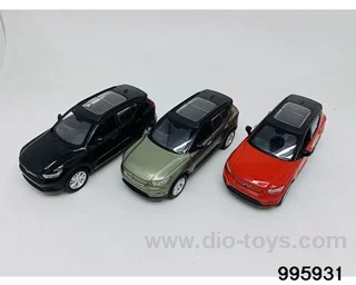 1:39 Volvo XC40 in window box