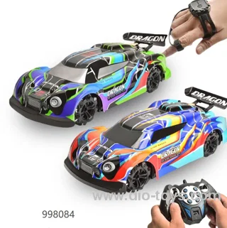 1: 14 2.4G four-way spray remote control competitive high-speed cross-country racing