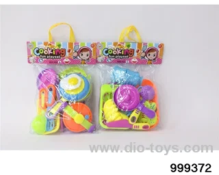 tableware in Hand bag