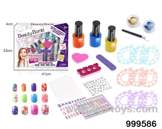 Manicure Kits in window box