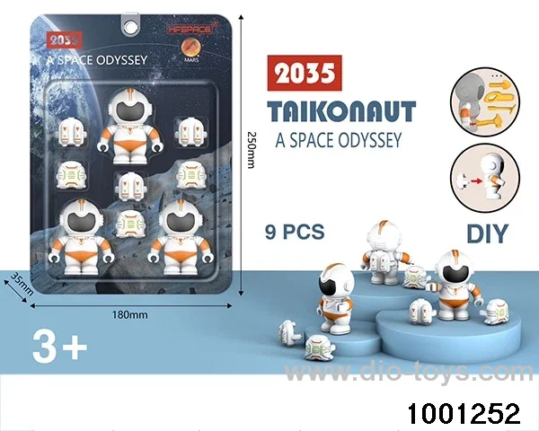 Astronaut+backpack in clam shell