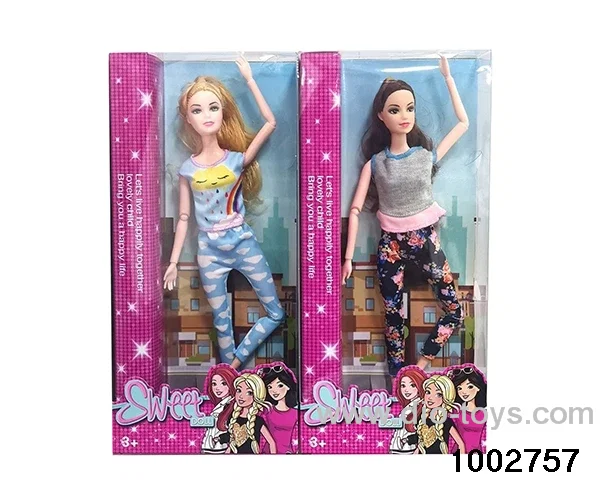 11.5-inch 11-joint doll suit in window box