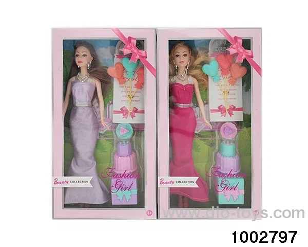 11.5-inch 9-joint doll suit in window box