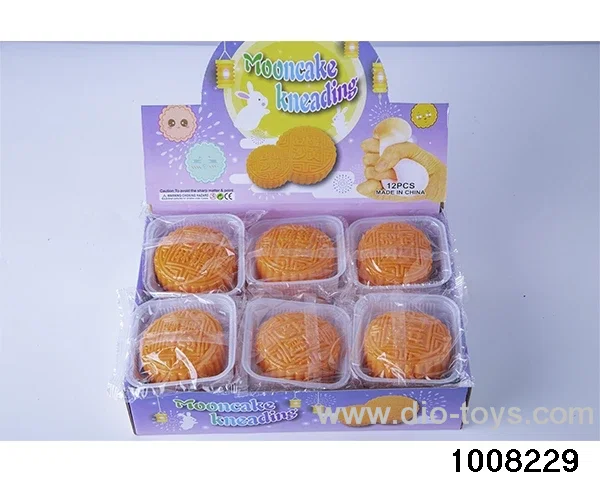 Flour moon cake in display box