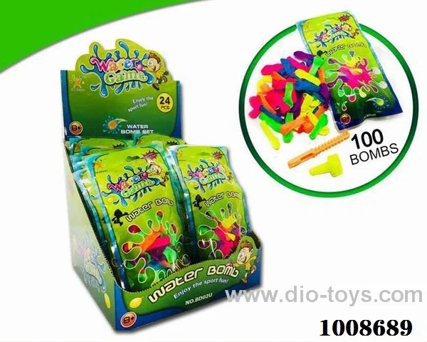 100+24pcs water toys in Display box