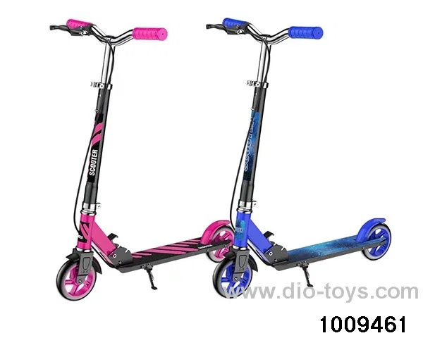 Large wheel scooter with handbrake in Carton
