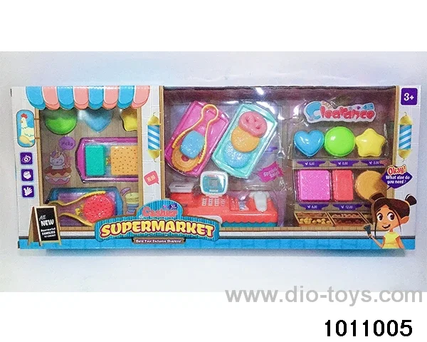 Cashier Set in window box