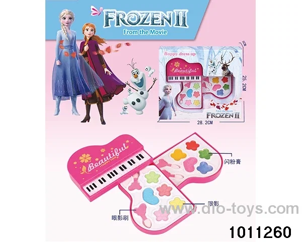 Children's cosmetics set in display box