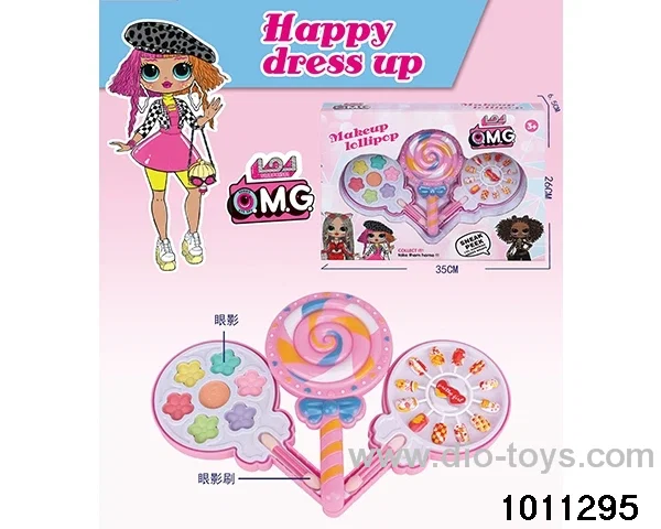Children's cosmetics set in display box