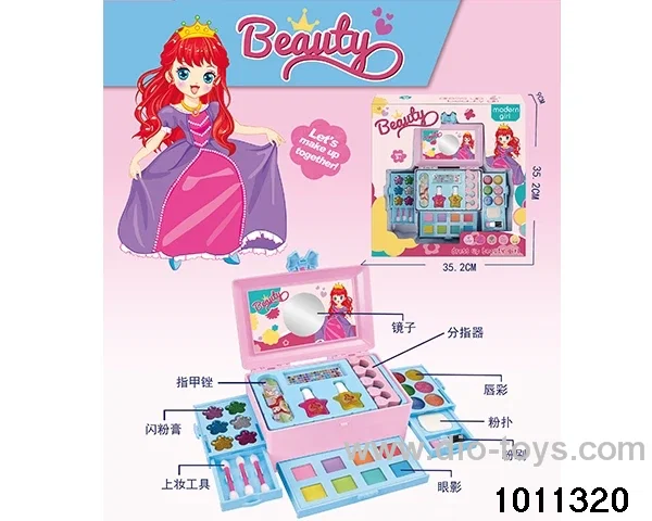 Children's cosmetics set in display box