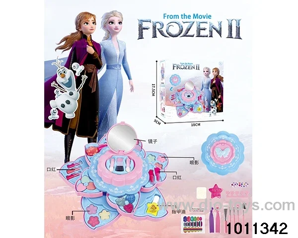 Children's cosmetics set in color box