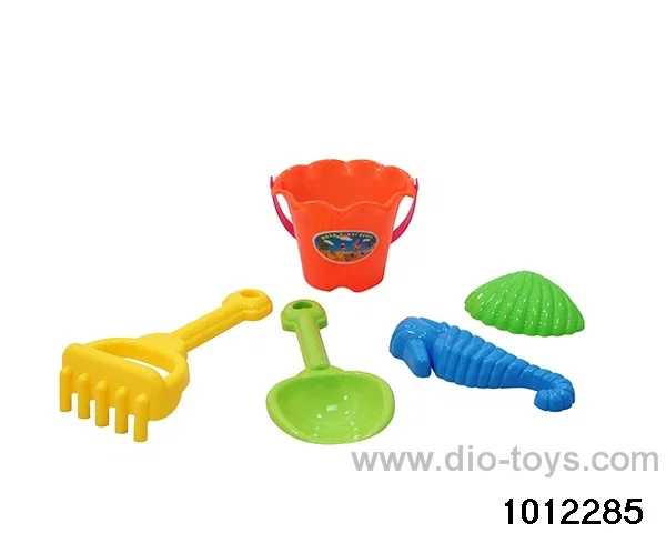 beach toys in Net bag